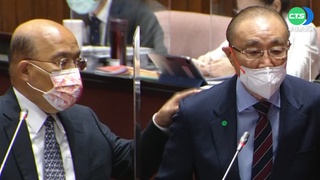 為退撫金槓上! 藍委4度打斷質詢 惹怒馮世寬