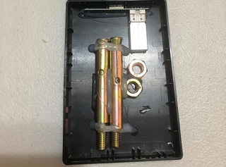 網購硬碟有序號保固 拆開一看竟藏「壁虎」 網笑：老手法