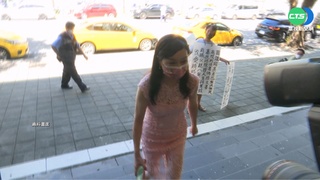 周玉蔻臉書強勢復出 柯文哲嗨唱"歡迎曲"