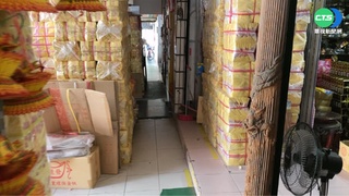 高雄通過騎樓自治條例 留1.5公尺通道可擺攤