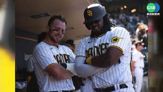 3轟擊垮費城人! 教士單場13安打大爆發