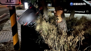 澎湖翻車1人無呼吸心跳 4歲童爬出脫困