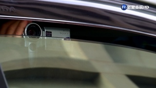 阿中"牽手照"有藍陰影? 資深記者:應在車內拍的