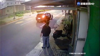 高雄深夜連傳15聲槍響 連2車駕駛中彈