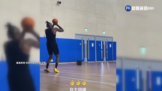 "魔獸"來了! 退役球員想復出.球星秒變小粉絲