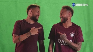 內馬爾"分身"現身卡達 神態身形如"雙胞胎"