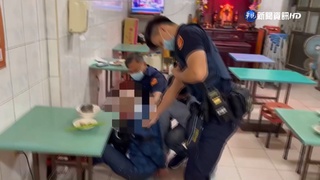高雄濺血案! 男子早餐吃一半 遭人砍斷腳筋
