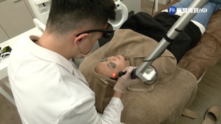 脫口罩商機大! 唇彩熱賣.醫美雷射詢問度增