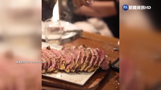 "外星人"羅納度砸66萬 請巴西隊嗑金箔牛排