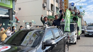 12/18投票倒數! 嘉義市藍綠候選人賣力拜票