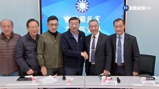 兵役延長一年 邱國正率團拜會在野黨團溝通