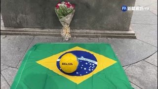 球王比利病逝球迷心痛 梅西.C羅齊發文哀悼