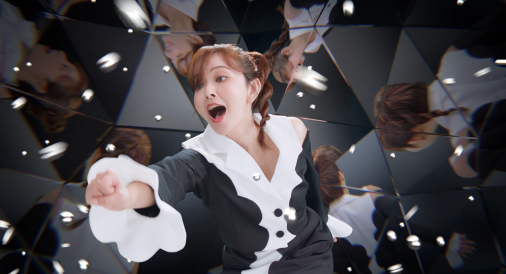 女星千田愛紗拍攝娛樂城手機遊戲廣告。圖片提供:宇峻奧汀科技股份有限公司