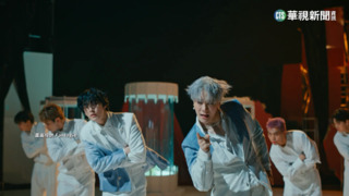 男神回歸展魅力　ASTRO文彬.產賀秀中文拜年