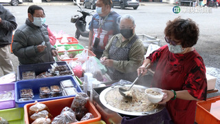 旗津魚皮肉羹料多實在 清早開賣饕客搶排
