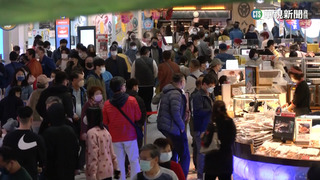 沒位坐車上吃！　國3南下車多　清水服務區擠爆