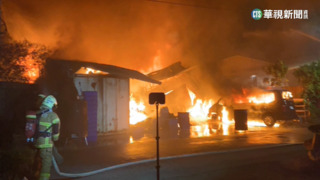 嘉義太保除夕空地大火　險波及駕訓班車輛