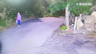 金山財神廟春節深夜突起火　警追查揪縱火男