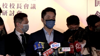 台灣燈會開燈柯文哲站「最邊邊」 蔣萬安：交通部安排