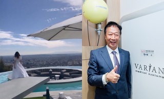 曾馨瑩曬豪宅戲水照另有深意？ 前立委預言：郭台銘不參選