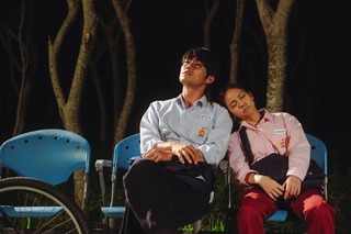 張耀仁直球告白黃姵嘉「她是我女友」！嘴對嘴間接接吻狂撒糖