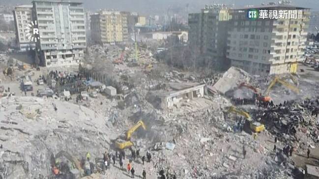 土耳其強震「1城鎮」民眾照常生活！挺過強震原因曝光 | 華視新聞
