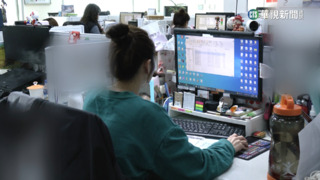 2023年共6個補班.課日　民眾心情好厭世