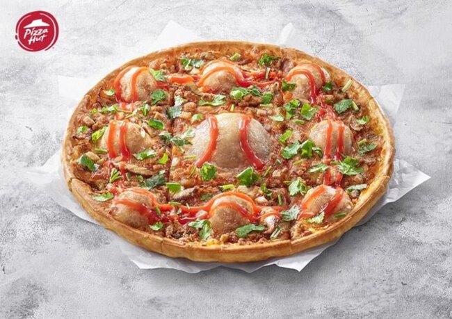 必勝客再推超台「紅糟肉圓披薩」　9顆肉圓+香菜　網喊：義大利要攻台了 | 華視新聞