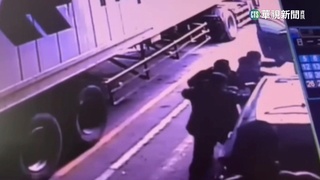 埋伏抓毒犯遭開車衝撞　警連轟6槍喝止嫌犯