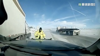 冬季風暴襲美國中西部　學校關閉.上千航班取消