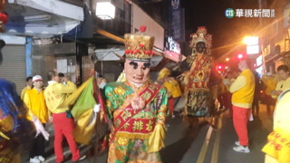宜蘭城隍爺夜巡祈福　適逢連假人群洶湧