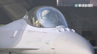 中共公布海軍招生片　匿蹤戰機「殲35」疑現身