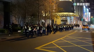 掃蕩黑幫護治安！　中市警強勢臨檢展現決心