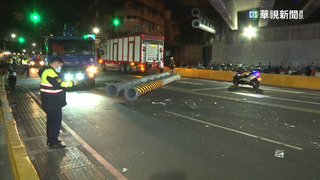 1小時連2撞！限高防撞桿掉落　害女撞上噴飛