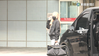 BLACKPINK今早離台　成員揮手向粉絲致意