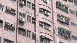 住宅大樓狂下「磁磚雨」　居民憂「禍從天降」