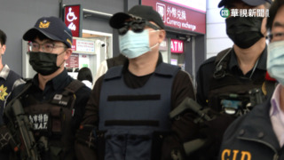 逃亡23年在菲被逮　台南角頭陳建寧押解返台