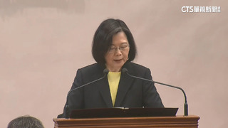 中信兄弟2度見總統！　全體穿「黃衫」展氣勢