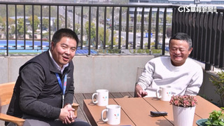 打破「拒絕回國」傳言　馬雲到訪杭州雲谷學校