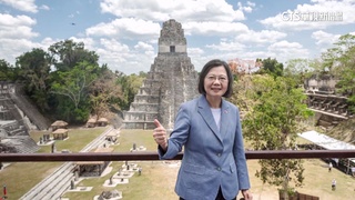 蔡總統參訪「星際大戰」拍攝地　登馬雅神殿