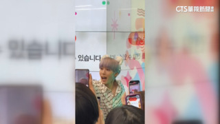 韓選秀爆紅！台灣男孩陳冠叡　地鐵「寵粉」互動