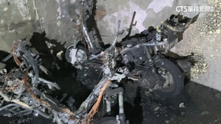 租屋處機車陷火海　消防疏散民眾1人氣喘送醫