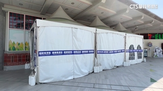 關廟服務區搭棚當臨時客席　太「莊嚴」引聯想