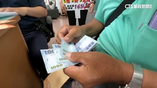 發6千囉！3鄉沒郵局.ATM　民眾至警局領現