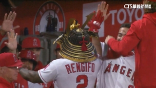 大谷指定開轟道具「武士盔」　被隊友戴到掉零件