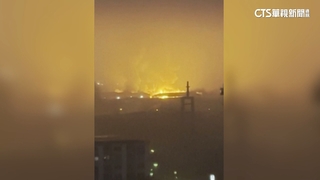 德國漢堡倉庫火災洩毒氣　疏散140人.列車停駛