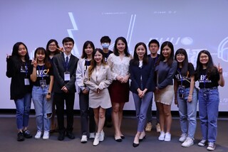 「我世新主播」吸引全國學生參賽！華視主播當評審　傳承第一手播報經驗