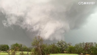 龍捲風、冰雹夾擊　美國奧克拉荷馬州遭重創