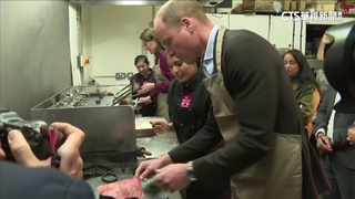 英國威爾斯親王夫婦造訪餐廳　親和力十足