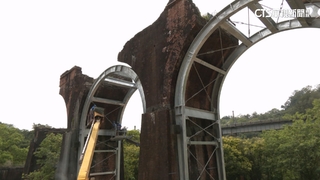 禁不起再斷！龍騰斷橋搭鋼鐵門加固　民眾：歹看